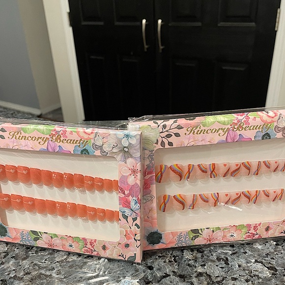 NEW Heart Paw Print Pearl Rainbow Glitter Swirl Nude Press-On Nail Set Bundle - Picture 2 of 4